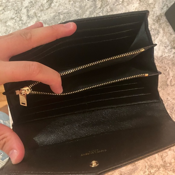 Saint Laurent Black Leather Clutch - Picture 5 of 7